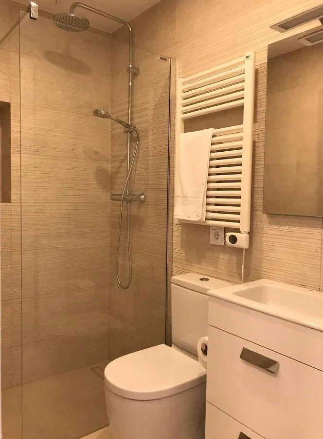 Apartment Nuevo Apartamento Moderno Elisa - A 80 Metros De La Playa Para 5 Personas Sant Feliu de Guixols